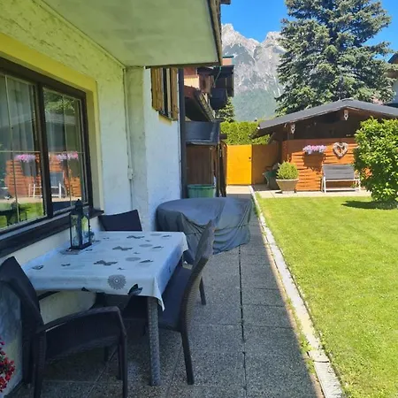 Gaestehaus Gamsblick *